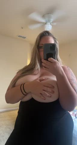 Fuck me in front of the mirror so I can watch - free porn video