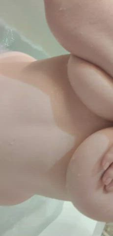 I'll wash your back if you wash mine - free porn video