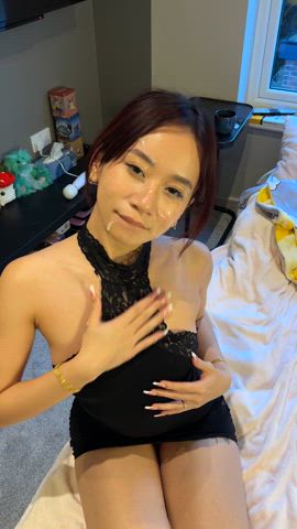 I always show off my reward like a good girl - free porn video