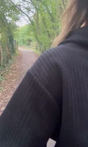 OMG, a guy just caught me doing this 🙈🙈🙈 - free porn video