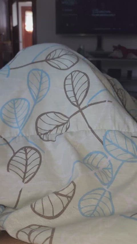 She's the best alarm clock ever :) - free porn video