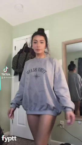 Any buds like to help out? I want to show off my thick cock. I’m so addicted to porn. - free porn video
