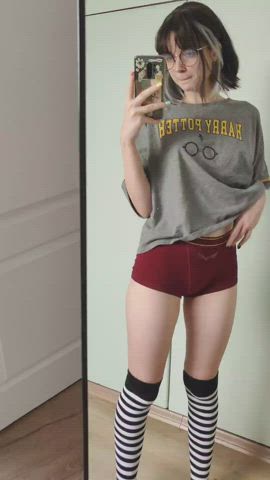 I can be your Snitch If you'll be my Harry Potter 😏 - free porn video