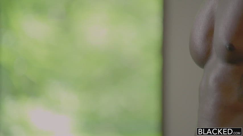 Peta Jensen takes her boss BBC in her mouth - free porn video