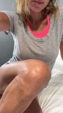 Me, my tshirt and my yummy asshole - free porn video