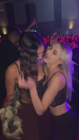 that boob suck tho - free porn video