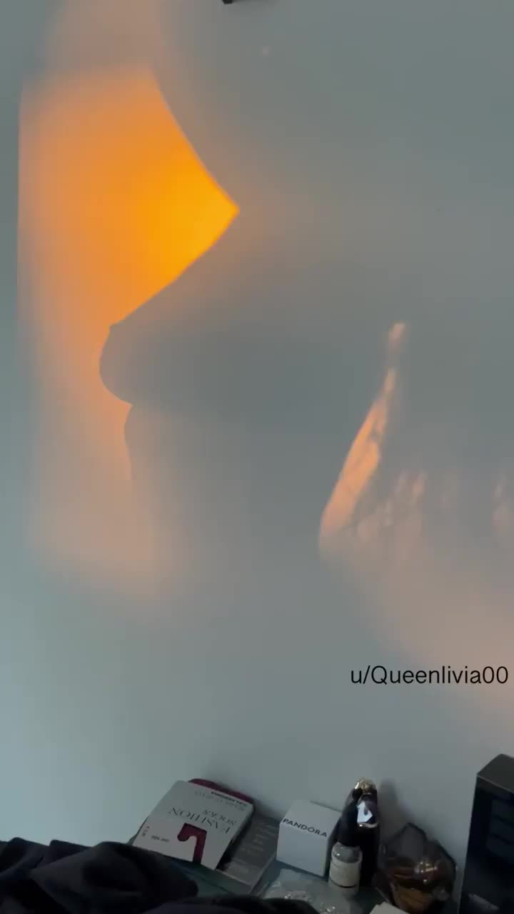 Shadow on the wall - free porn video