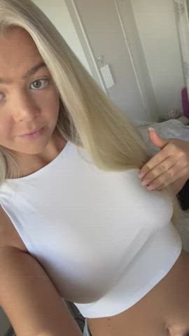 Apparently if I wear no bra to class I will get given top grades 🙊 - free porn video