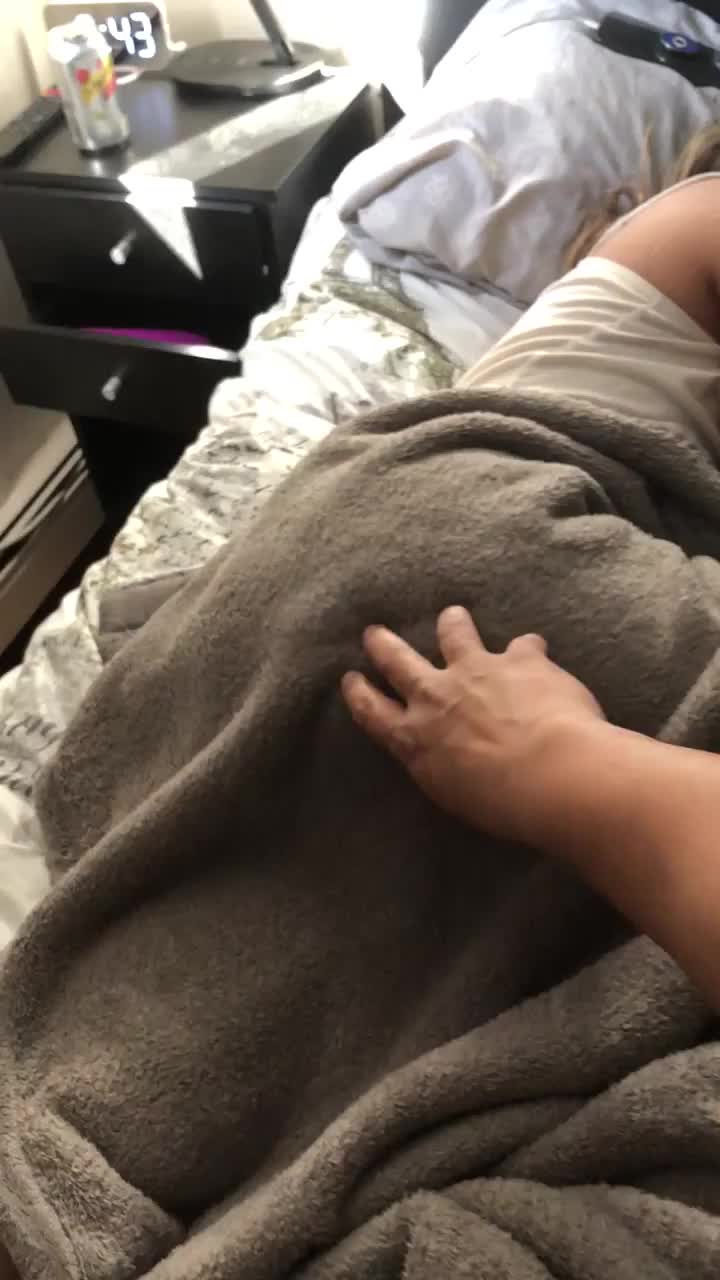 Let me sleep in peace - free porn video