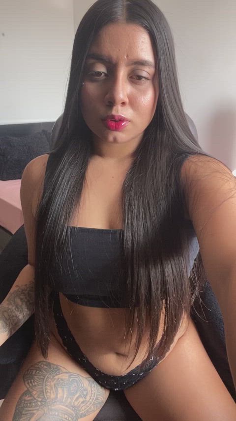 If a latina needs your help, you should give her what she want :) - free porn video