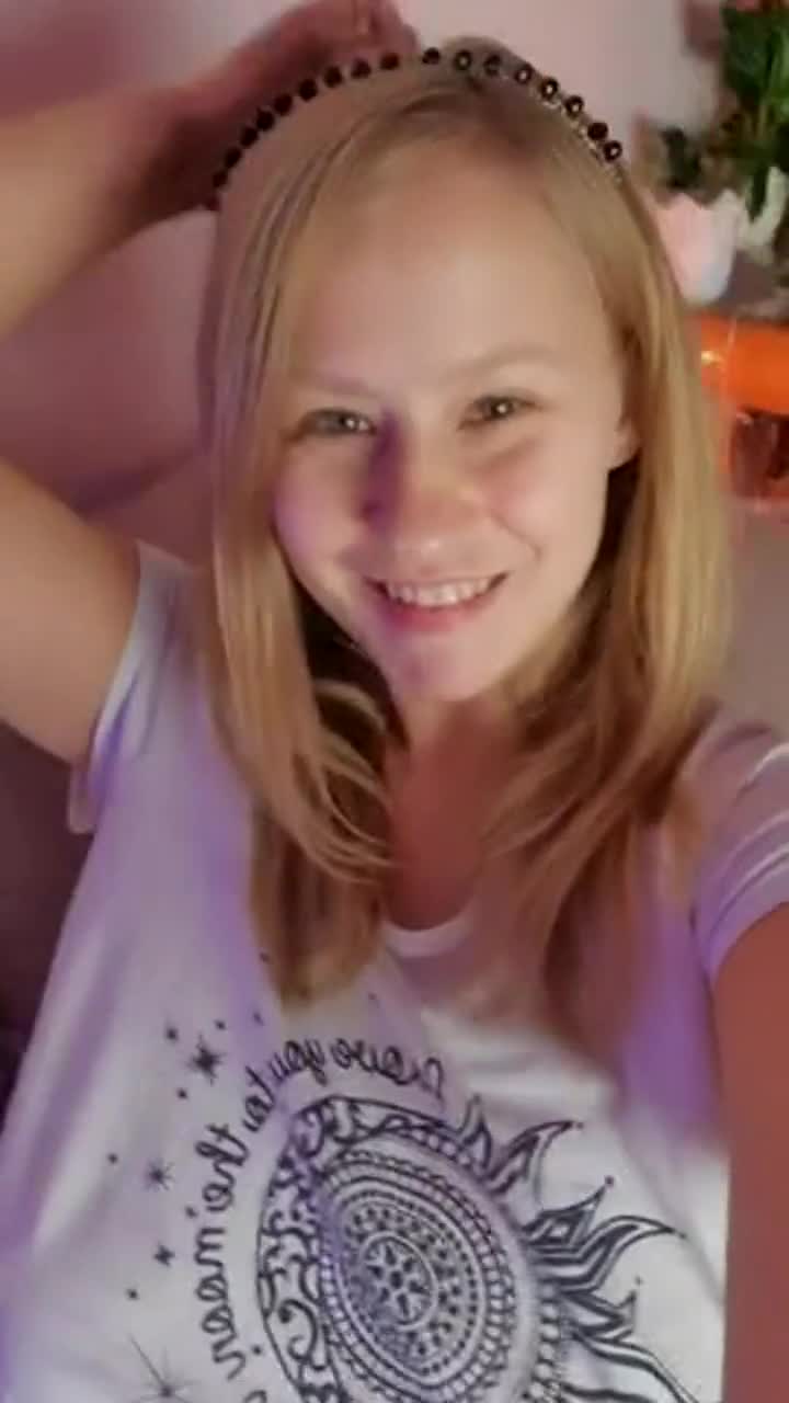 Watch out, and now you will see special magic, not black, not white - just the magic of huge boobs. BOOM! Heh - free porn video