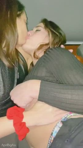 first time with her friend inside car - free porn video