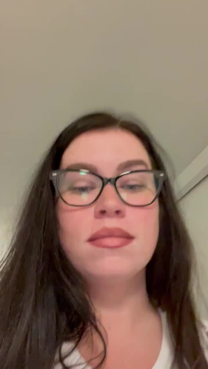 In the mail room for anyone to see [gif] - free porn video