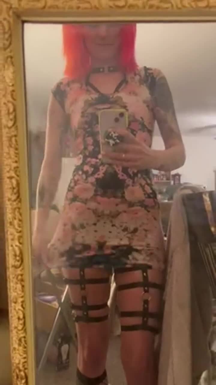 The dirty mirror is my filter 💅🏻 - free porn video