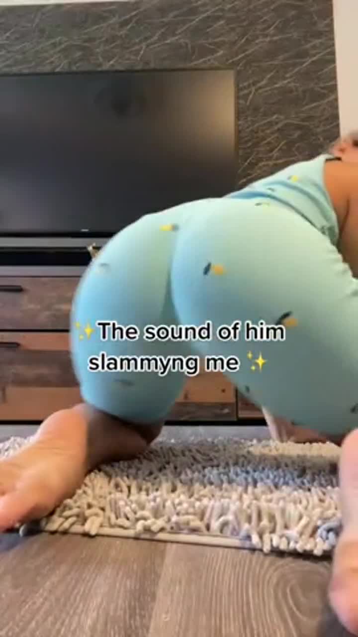 Pussy ready to be licked - free porn video