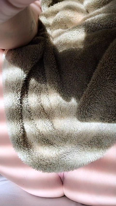 Breakfast in bed anyone? 😏 - free porn video