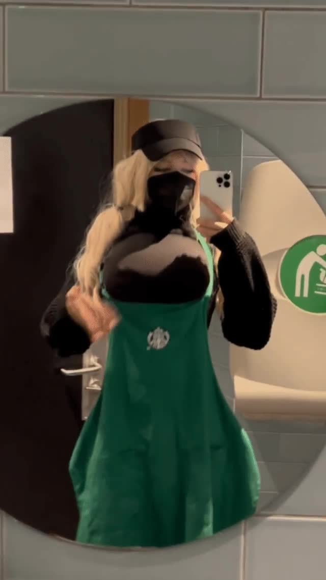 A nice bounce on my toilet break 🐱 just imagine how they bounce when I’m topless 💚 - free porn video