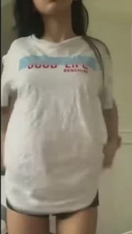 who is she? (i also want the full vid) - free porn video