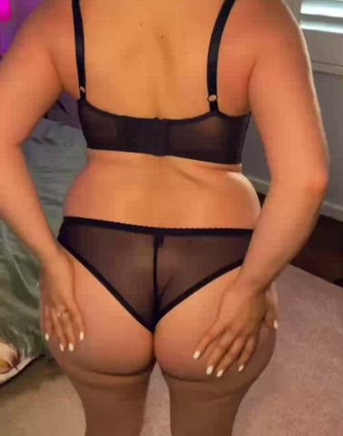 None of my friends know what I get up to in my spare time 😈 - free porn video