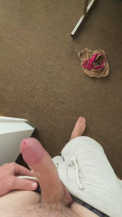 I was waiting for him to give it to me rough - free porn video
