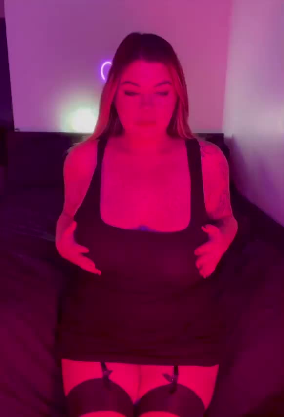 Just waiting to be tittyfucked 😉 - free porn video
