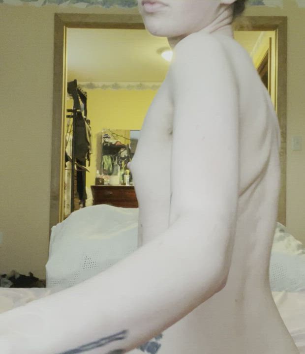 [oc] [F]east your eyes on my pink one 😘 - free porn video