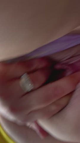 Squirting hard it shut off the camera mid squirt/orgasm - free porn video