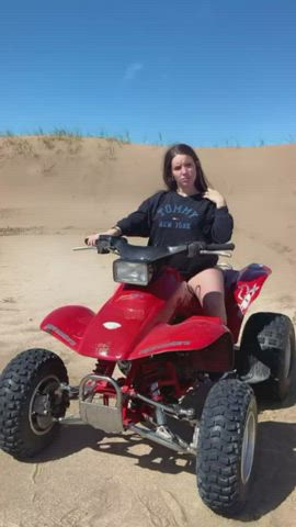 i got too horny during my ride... i just had to share it with you haha do you want to join me - free porn video
