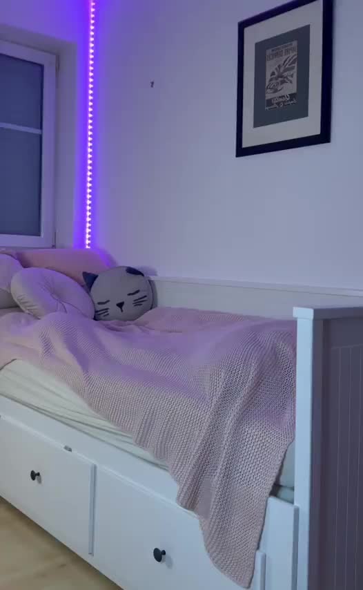 Its almost bedtime but I cannot sleep without a deep creampie - free porn video