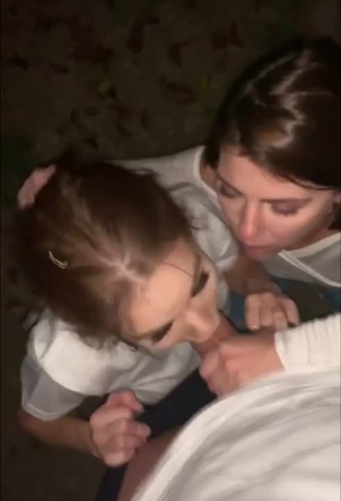 Blowjob Party - free porn video