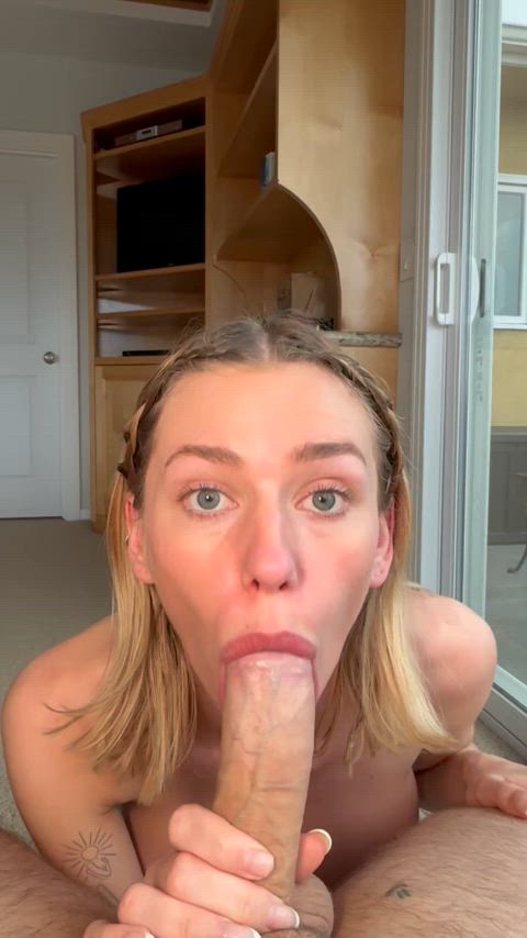 Making his Monday better - free porn video
