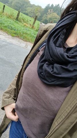 im a milf and love to flash my hangers - free porn video