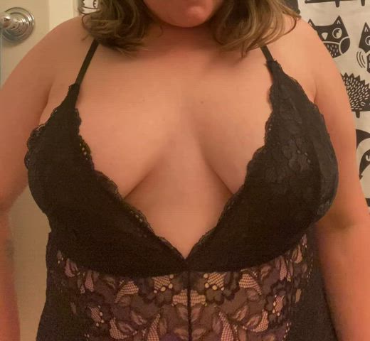 My tits haven’t been played with in 5 years, and I’m craving it. - free porn video
