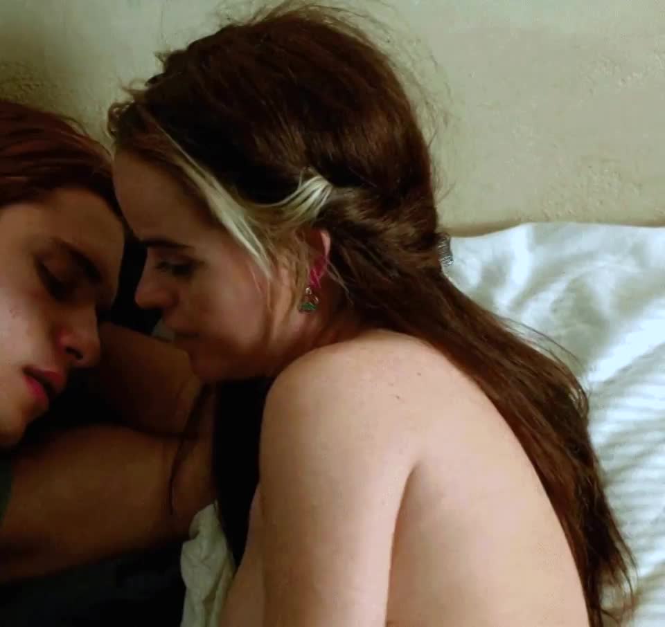 Birthday Babe: Taryn Manning in Orange Is the New Black [S3E10-2015] - free porn video