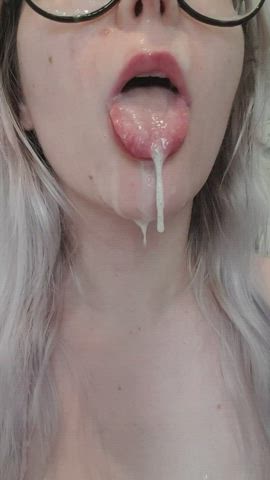 making daddy happy - free porn video