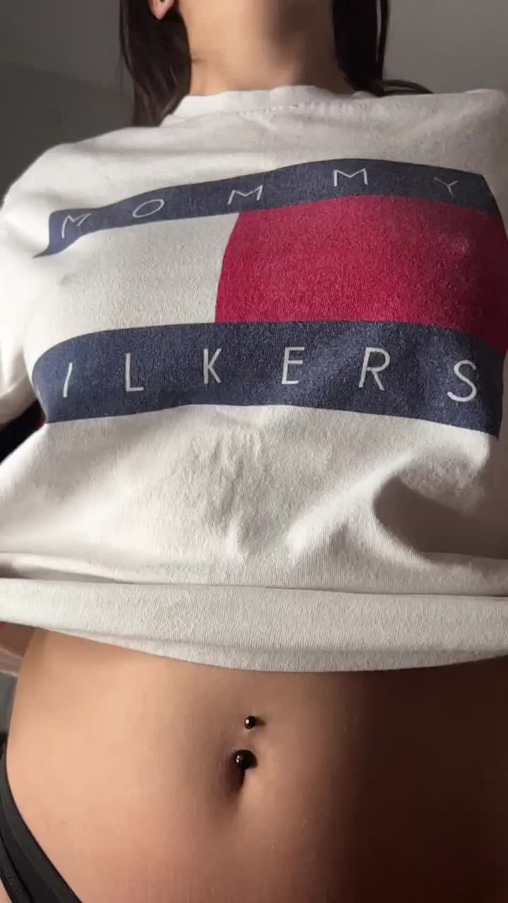 Slow motion... quick cumming - free porn video