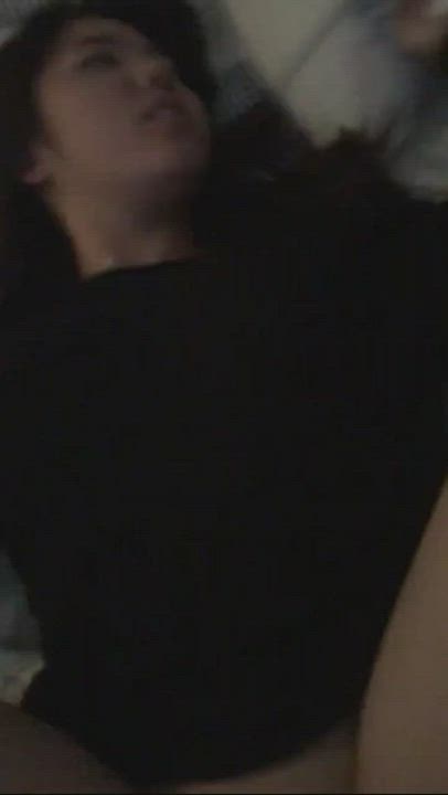 Amateur Asian GF takes it up the ass with ease - free porn video