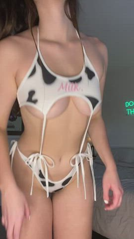 Who wants to fuck me in this? - free porn video