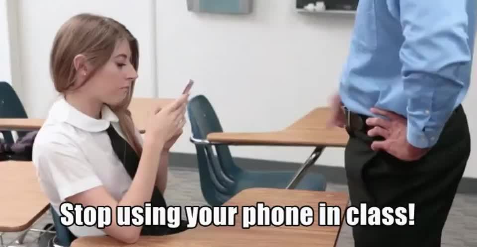 She Downloaded The Timestop App - free porn video