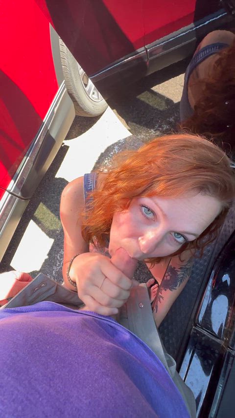 Deepthroating in public then I took a casual walk - free porn video