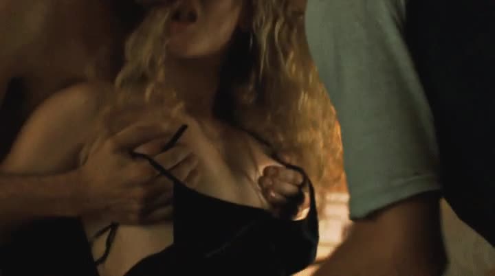 Juno Temple in Vinyl [S1E9-2016] - free porn video