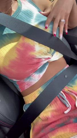 I always get horny in the car 🔥 - free porn video