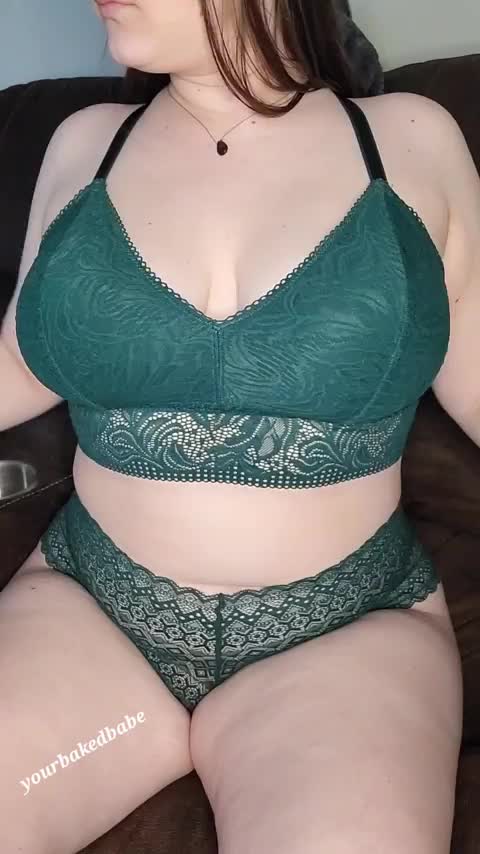 POV: the chubby stoner slut next door has invited you over - free porn video