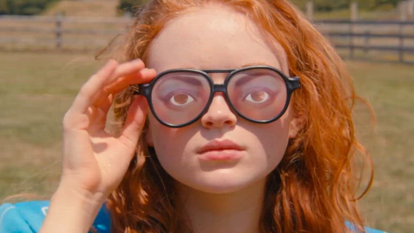 Sadie sink - free porn video