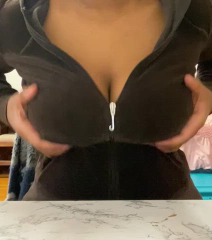 went braless today - free porn video
