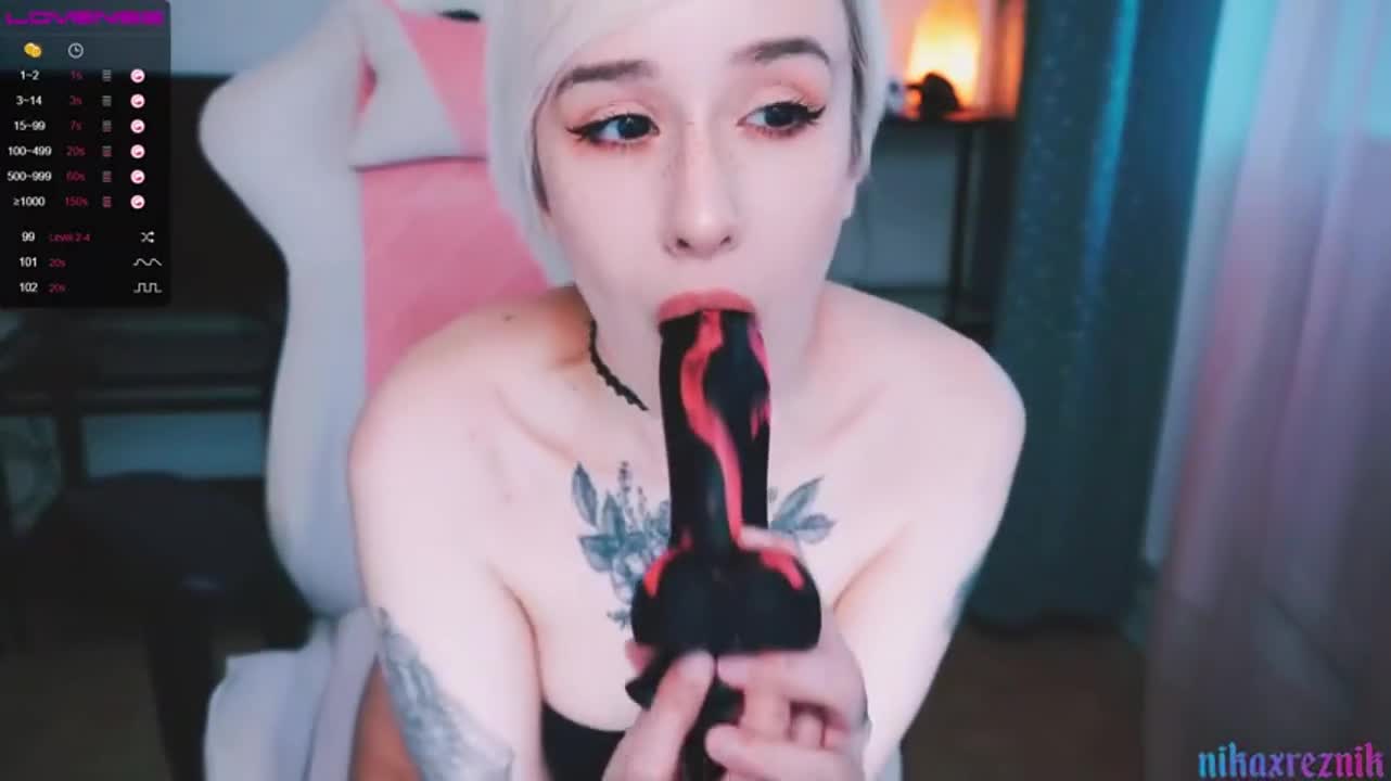 Attempting a deepthroat - free porn video