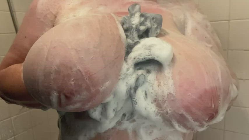 Help me wash my boobs - free porn video