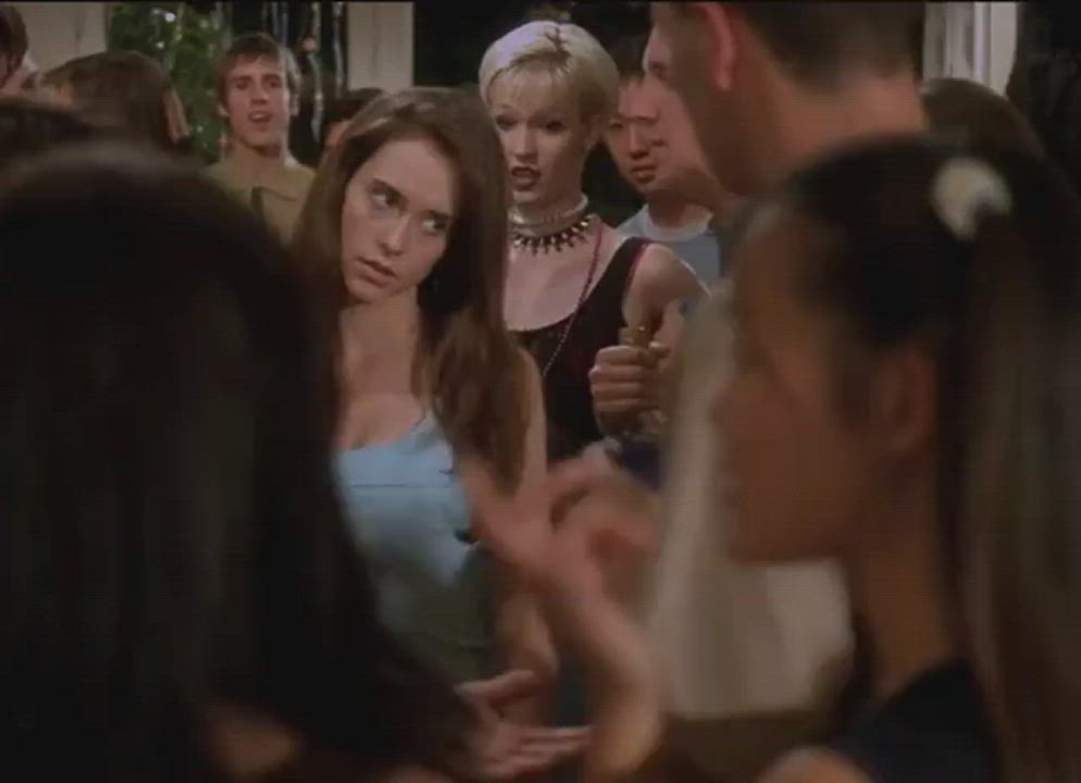 Jennifer Love Hewitt was the hottest 18 year old cum dumpster - free porn video