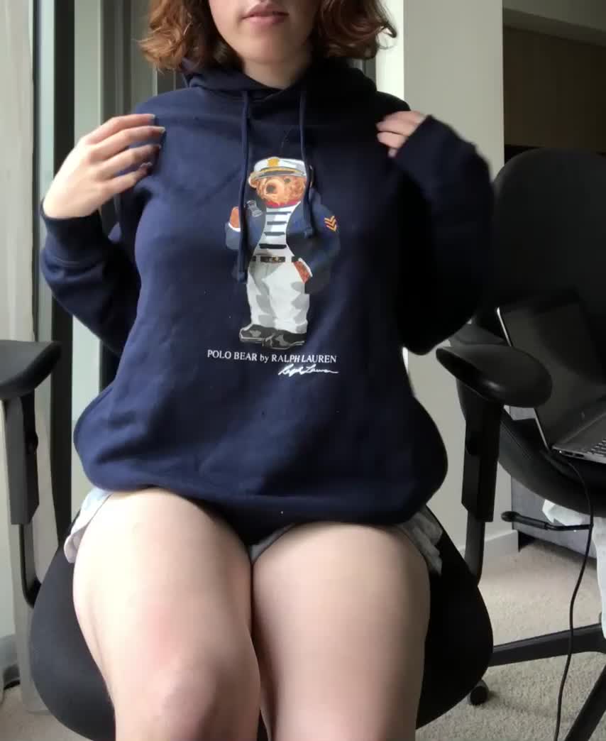 pov: i’m flashing you my pale titties 💓💓 - free porn video