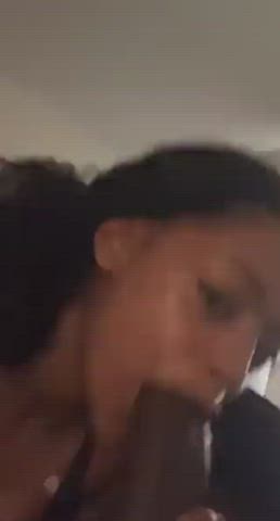 Her throat going crazy - free porn video